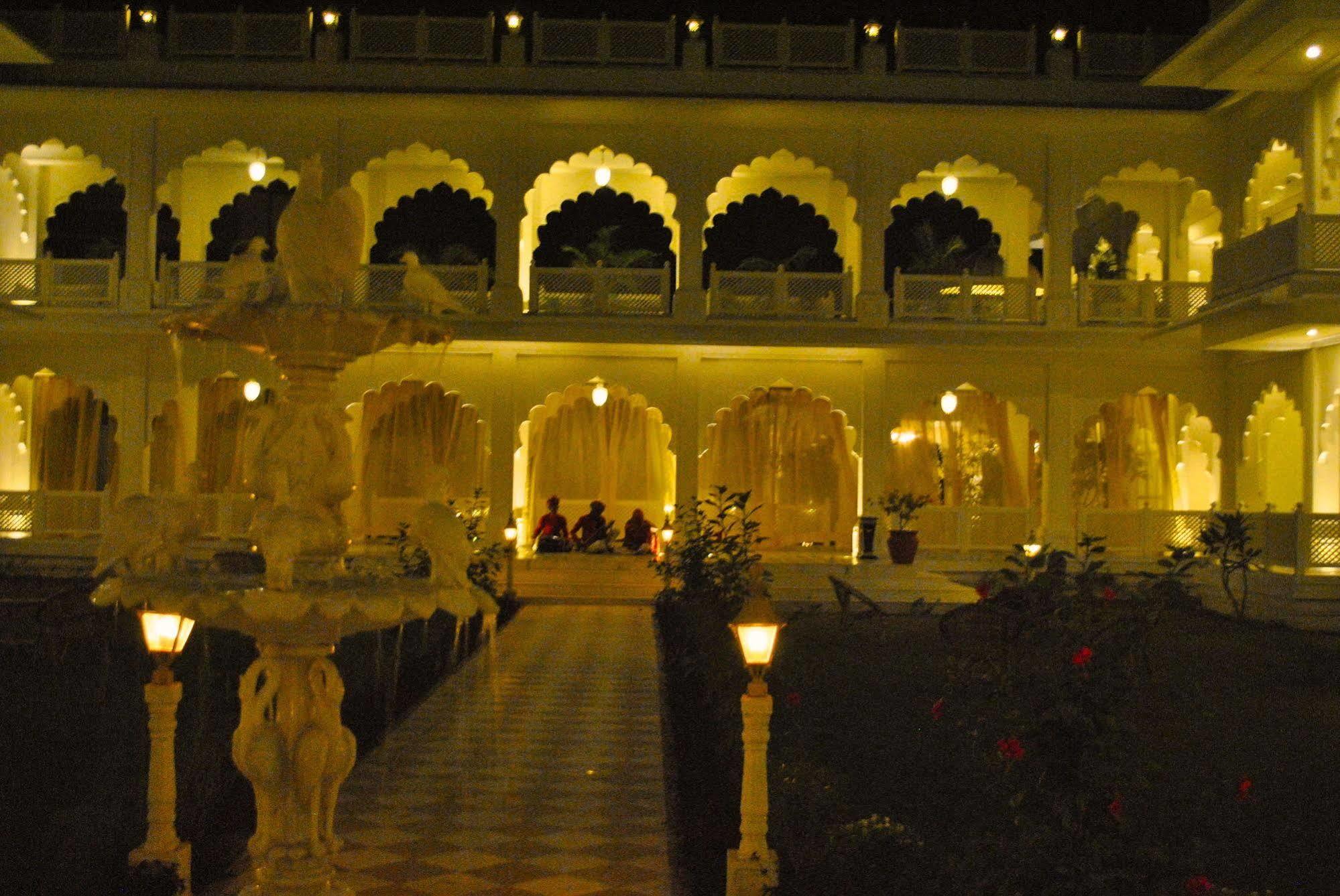 Treehouse Anuraga Palace Hotel Sawai Madhopur Buitenkant foto